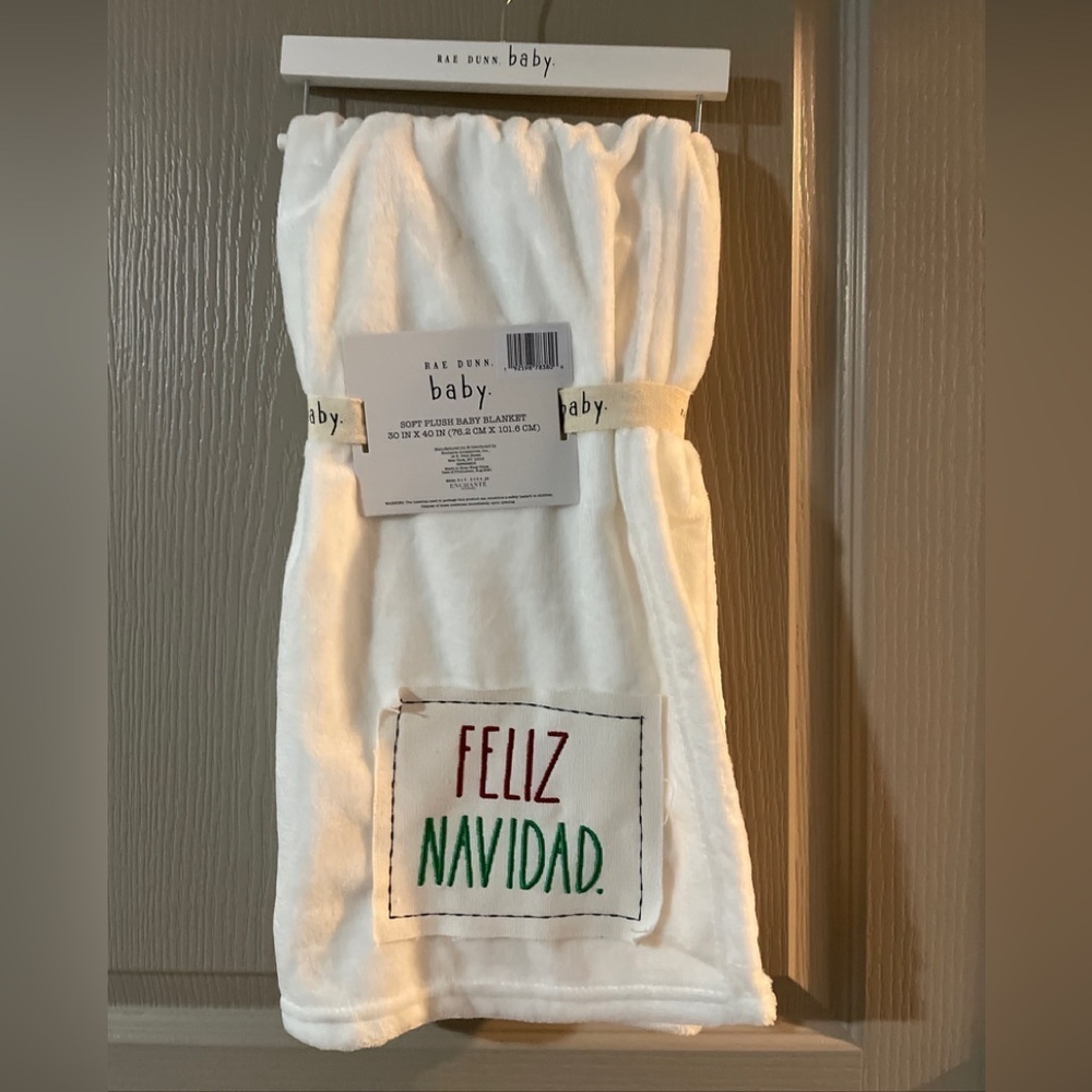 Rae Dunn Feliz Navidad Soft Baby Blanket White Red Green Holiday Xmas 30x40’
